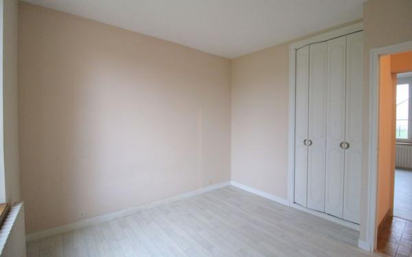 Maison à louer    3 pièces •  Lorris