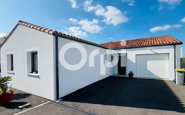 Maison à vendre    4 pièces •  Saint-Vincent-sur-Jard