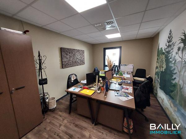 Plateau de Bureaux La Roche Sur Yon 9 pièce(s) 190 m2 , La roche sur yon