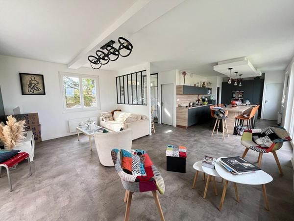 Maison meublée T5 de près de 150m² sur plus de 2800m² de terrain