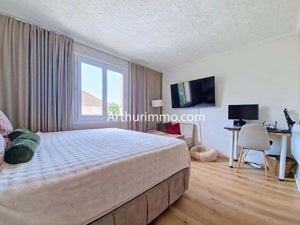 Vente                                                      Maison
                        
                     4 pièces                      73 m2                     à Limeil-Brévannes