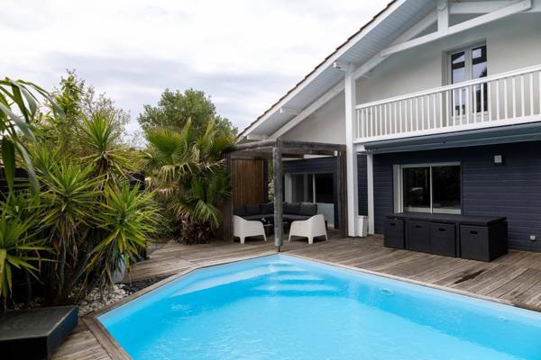 EXCLUSIVITÉ – VILLA COUP DE CŒUR À MESSANGES – À DEUX PAS DE L'OCÉAN