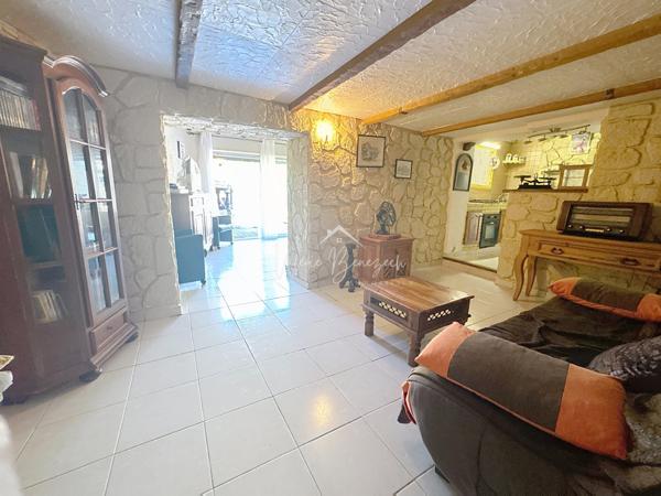 Saint-Jean-et-Saint-Paul (12250) Maison T3 meublée avec jardin à St-Paul-des-Fonts