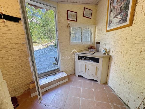 Saint-Jean-et-Saint-Paul (12250) Maison T3 meublée avec jardin à St-Paul-des-Fonts