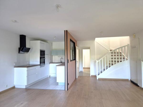 A VENDRE – Appartement T4 avec garage dans un quartier résidentiel – VANNES