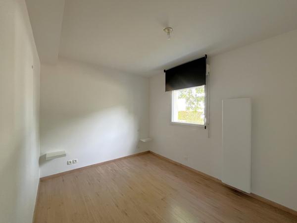 A VENDRE – Appartement T4 avec garage dans un quartier résidentiel – VANNES