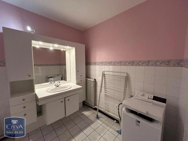 Appartement à louer 3 pièces 73m²