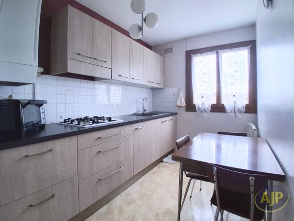 Vente appartement Saintes : 96 800 € - AJP Immobilier Saintes