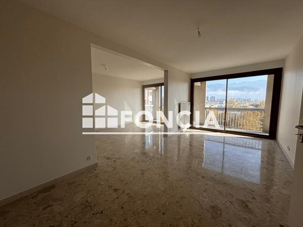 Location Appartement 5 pièces 110.87 m² - RESIDENCE LESDIGUIERES Grenoble 38100