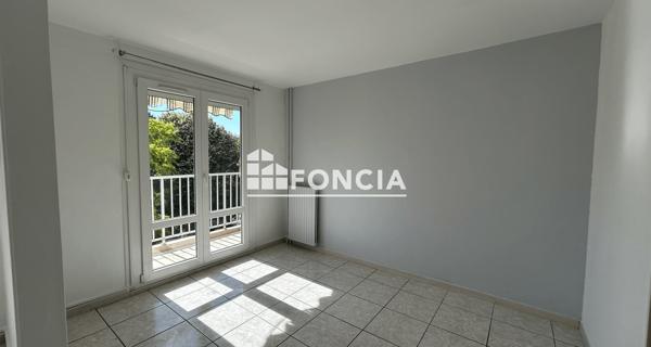 Location Appartement 4 pièces 75.36 m² - Caluire-et-cuire 69300
