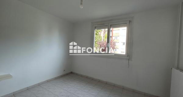 Location Appartement 4 pièces 75.36 m² - Caluire-et-cuire 69300