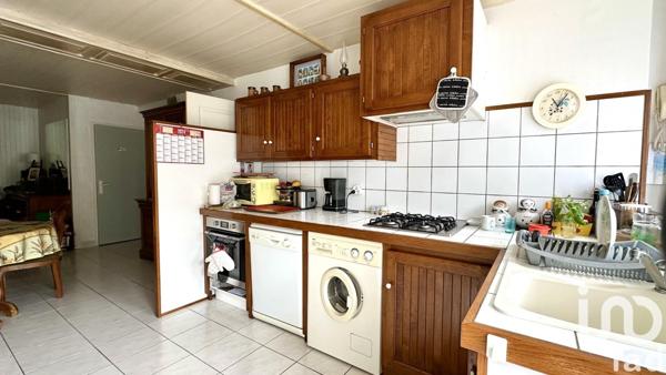 Duplex 4 pièces de 86 m² à Arès (33740)