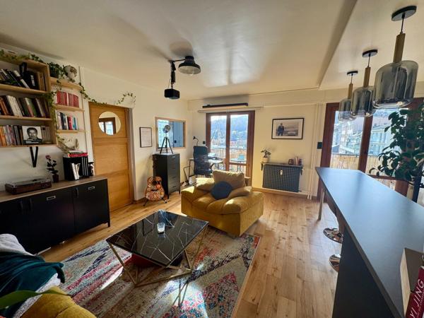 Appartement dans Chambéry