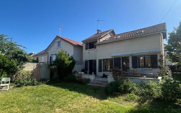 Maison à vendre    4 pièces •  Saint-Ouen-l'Aumône