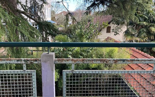 Appartement à louer    2 pièces • 43,32 m2 Pau