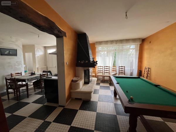 Maison de ville à vendre à Guîtres en Gironde (33230), ref : 118/1513