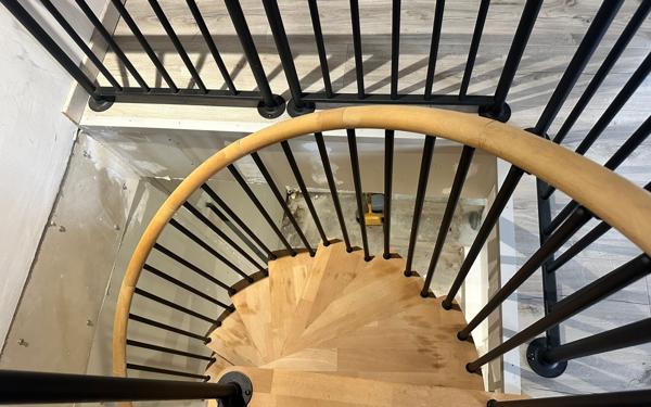 Maison à vendre    2 pièces •  Saintes