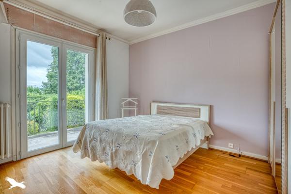 Maison à vendre |  Villeneuve-sur-Lot |  6 pièces | 212 m²