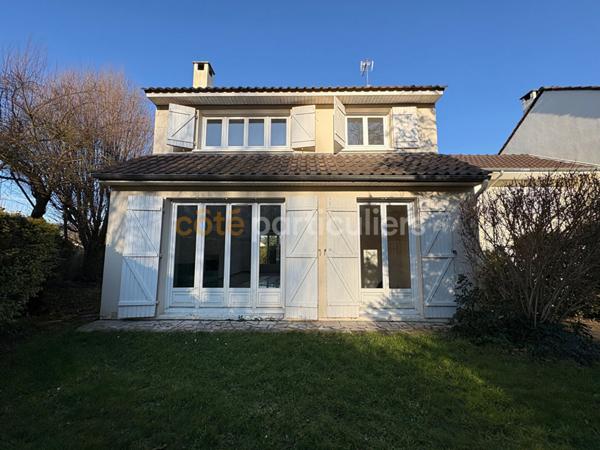 Vente Maison160 m² - 7 Pièces - SAINT REMY LES CHEVREUSE (78470)