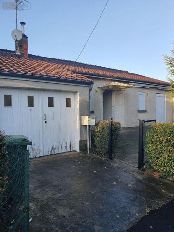 Maison à vendre à Saint-Julien-les-Villas dans l'Aube (10800), ref : 10377/906