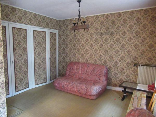 Maison à vendre à Saint-Julien-les-Villas dans l'Aube (10800), ref : 10377/906