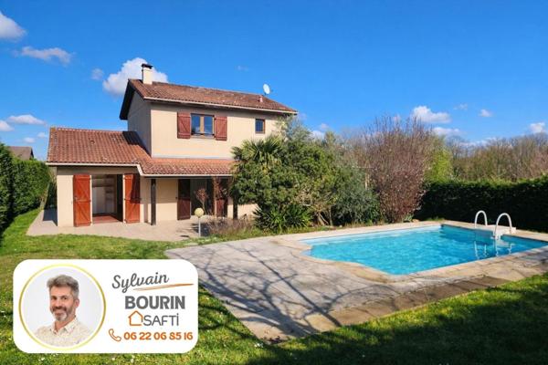 Grande maison familiale avec piscine – 6 chambres – 169 m² – Jassans-Riottier
