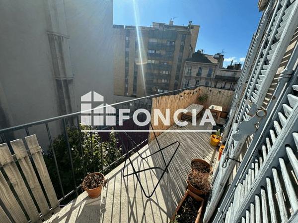 À vendre Appartement 6 pièces 155 m² - Marseille 13006