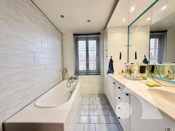 Maison 7 pièces 195 m2