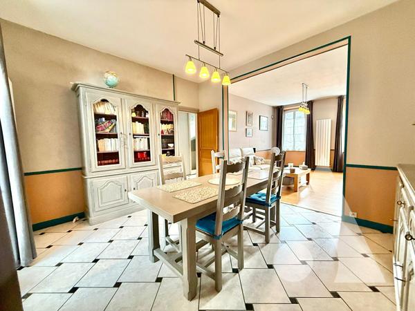 Maison 7 pièces 195 m2