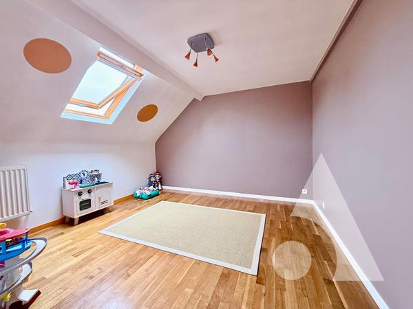 Maison 7 pièces 195 m2