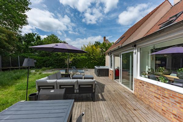 Maison 9 pièces 207 m2