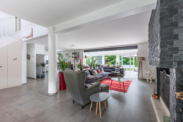 Maison 9 pièces 207 m2