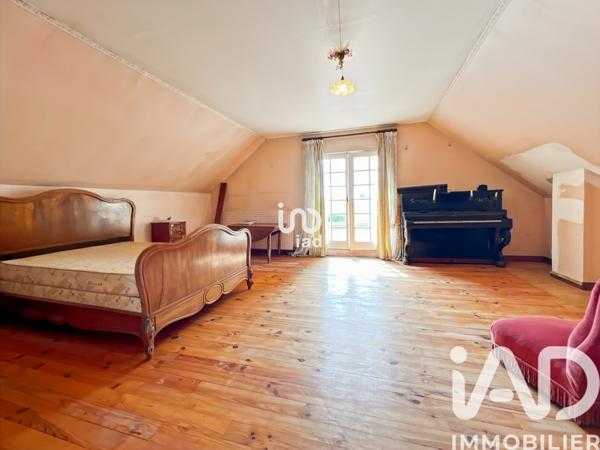 Maison à vendre 7 pièces 207 m² Saint-Valérien
