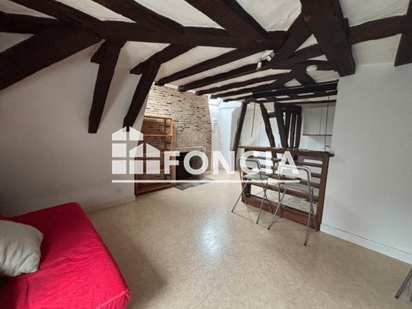 Location Studio meublé 24.78 m² - 19 RUE DU PETIT SOLEIL Tours 37000