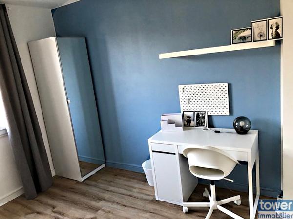 Appartement
                                                                                                                                                                                                                                                                                                                        5 pièce(s)                                                                                                                                                                                                          4 chambre(s)                                                                                                                                                                                                          89  m²