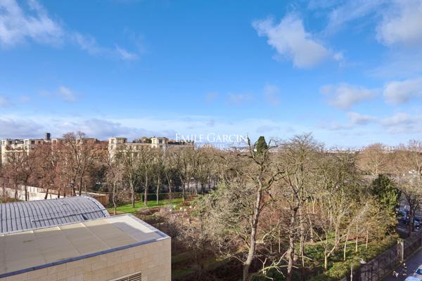 A vendre - Appartement  - Muette-OCDE - 75116 - Paris - 7 pièces
