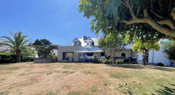 SARZEAU Maison 6 pièces 241 m²