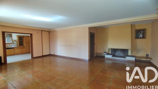 Maison à vendre 10 pièces 343 m² Oyonnax