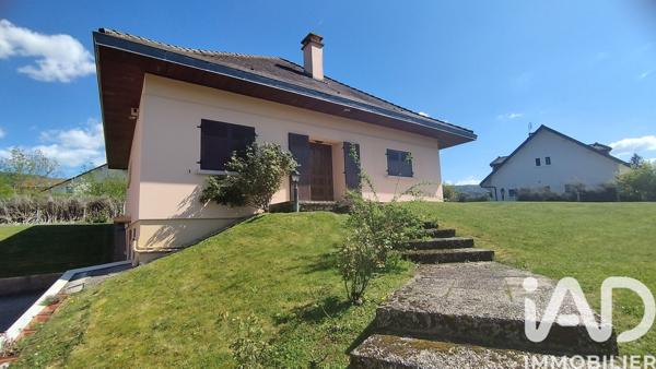 Maison à vendre 10 pièces 343 m² Oyonnax