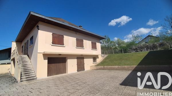 Maison à vendre 10 pièces 343 m² Oyonnax