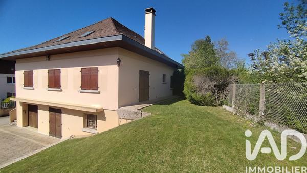 Maison à vendre 10 pièces 343 m² Oyonnax