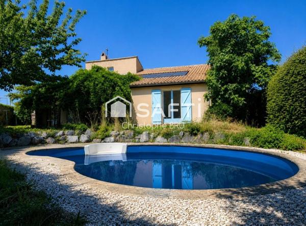 Maison familiale avec piscine sur les hauteurs de Péchabou -  A rafraichir