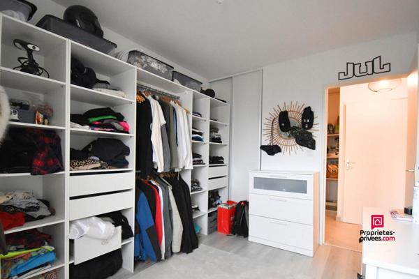 Beau T3 de 66 m2 entièrement rénové - ST PRIEST