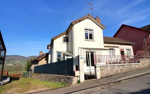 Maison à vendre    3 pièces •  Saint-Symphorien-de-Marmagne