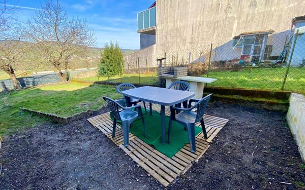 Maison à vendre    3 pièces •  Saint-Symphorien-de-Marmagne