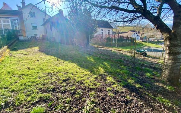 Maison à vendre    3 pièces •  Saint-Symphorien-de-Marmagne