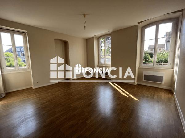 Location Appartement 2 pièces 46.29 m² - 11 A 13 RUE DES JUBELINES Chartres 28000