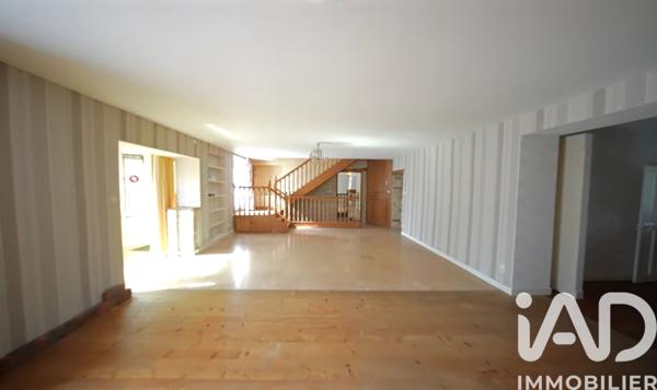 Maison à vendre 11 pièces 430 m² Tavaux