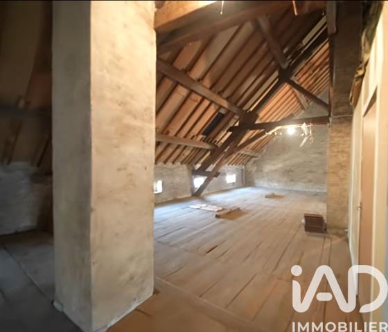 Maison à vendre 11 pièces 430 m² Tavaux