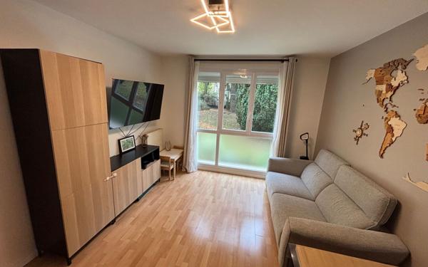 Appartement à vendre    3 pièces • 50,80 m2 Créteil